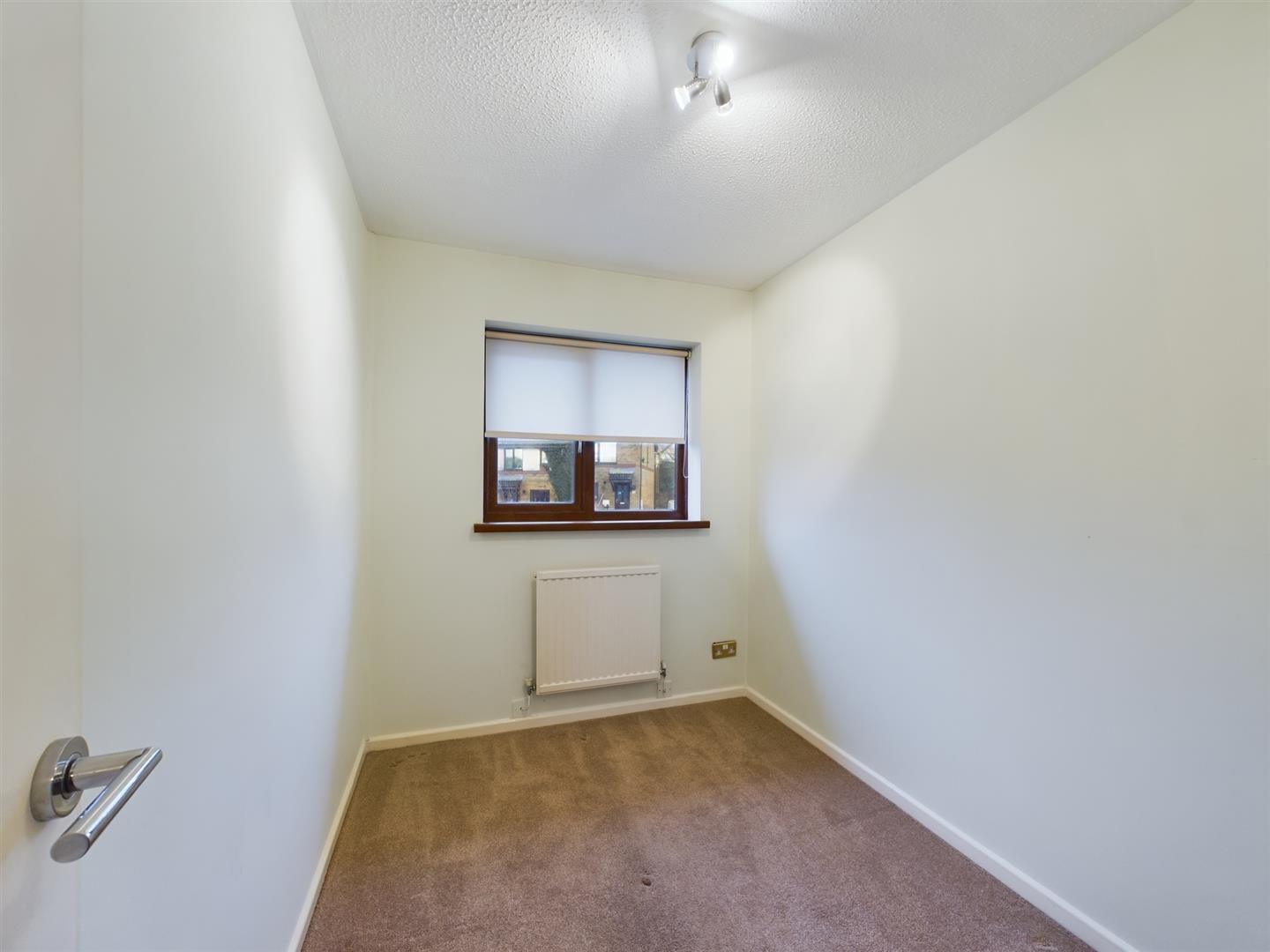 Ffordd Ddu, Pyle, Bridgend McHattons Estate Agents, Bridgend